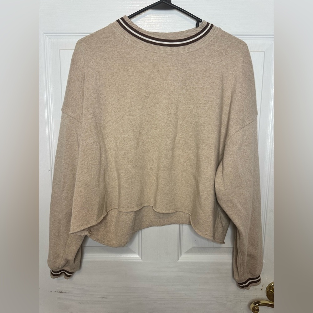American Eagle Women’s Fleece Oversized Sweater